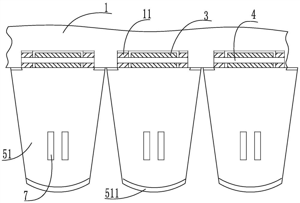 An external valve of a cast-in-place large pipe pile hole forming device and its application method