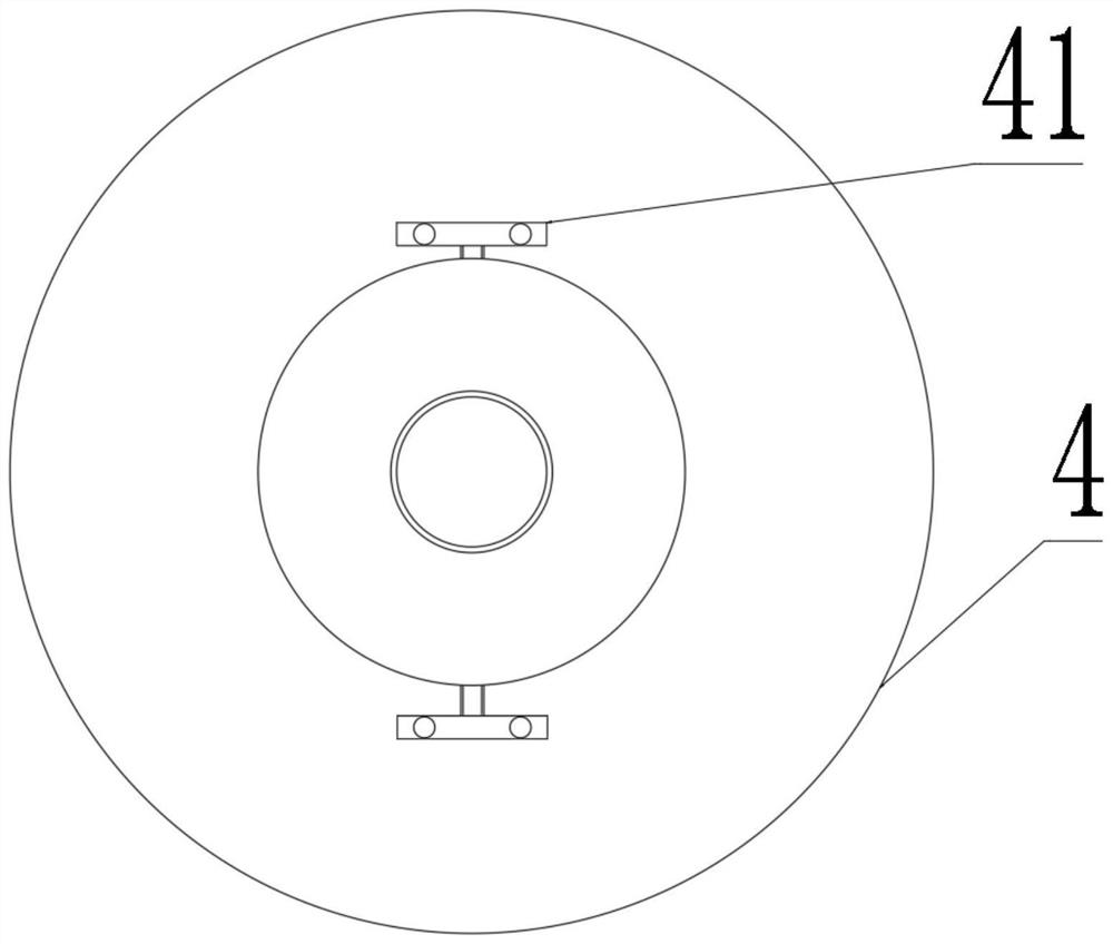 Guide wheel enabling rope saw to rotate and wire saw