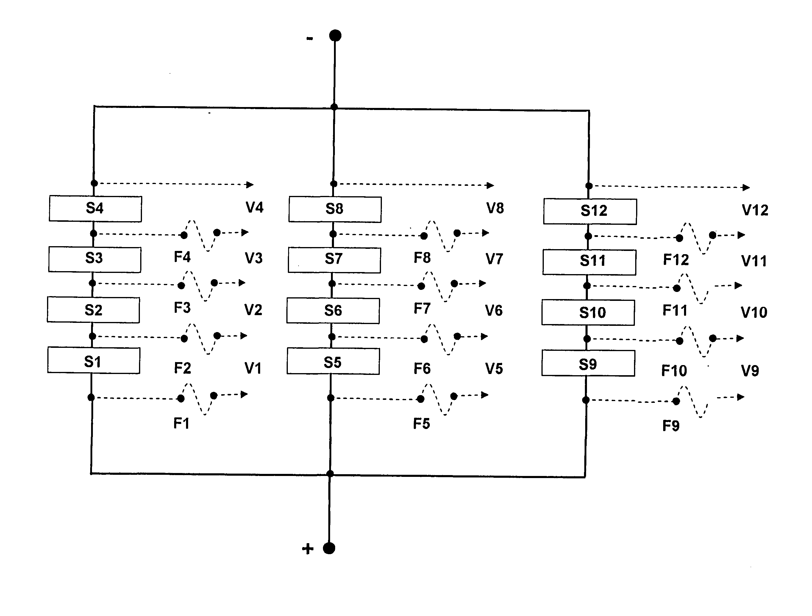 Electrical connecting device for rechargeable electrochemical energy storage system