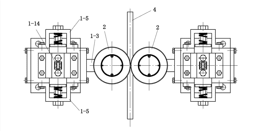 Rope pressing device of endless rope continuous-traction system