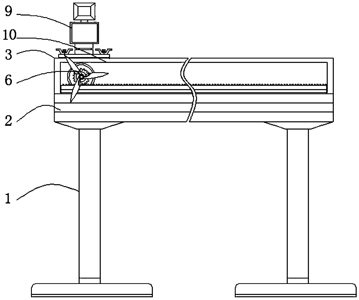 Transmission track for automatic camera shooting