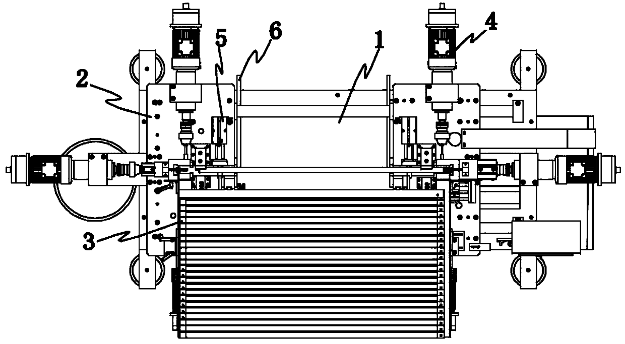 A drilling and chamfering device suitable for processing steel pipes of different sizes