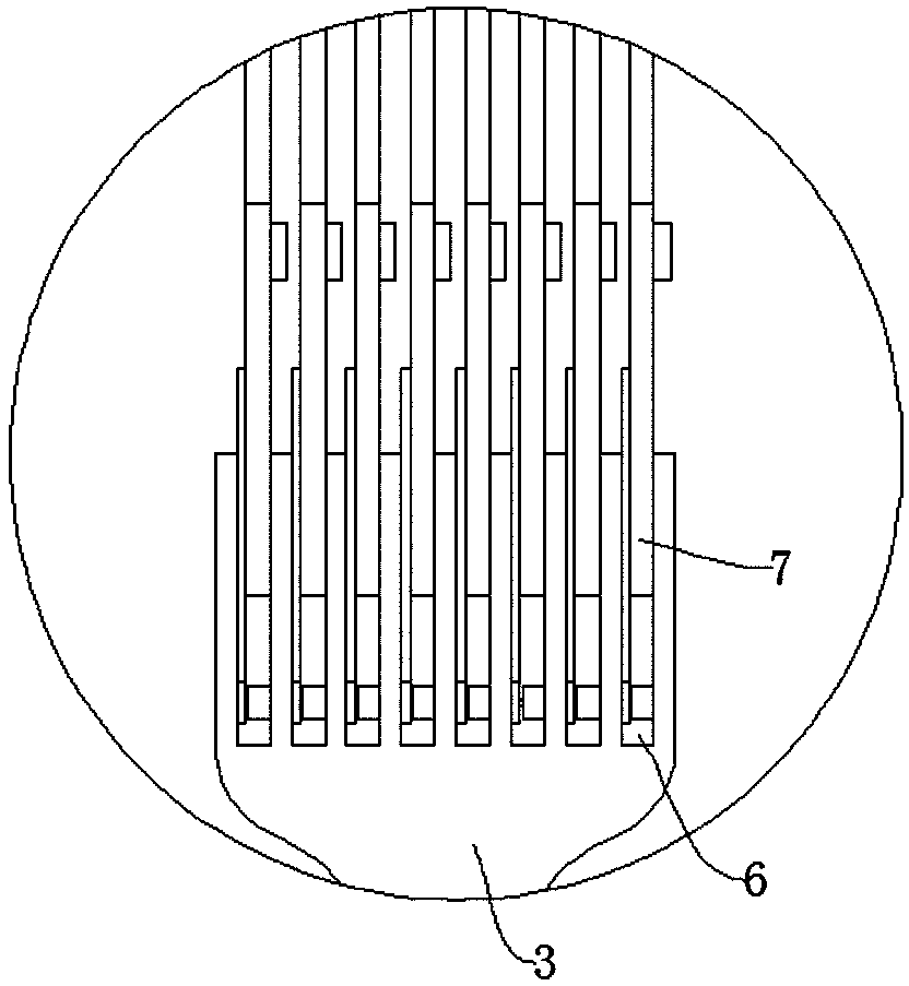 Portable telescopic bagging device for grape planting