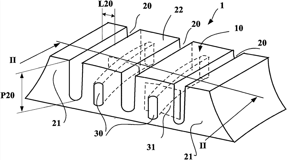 Tread with improved drainage space