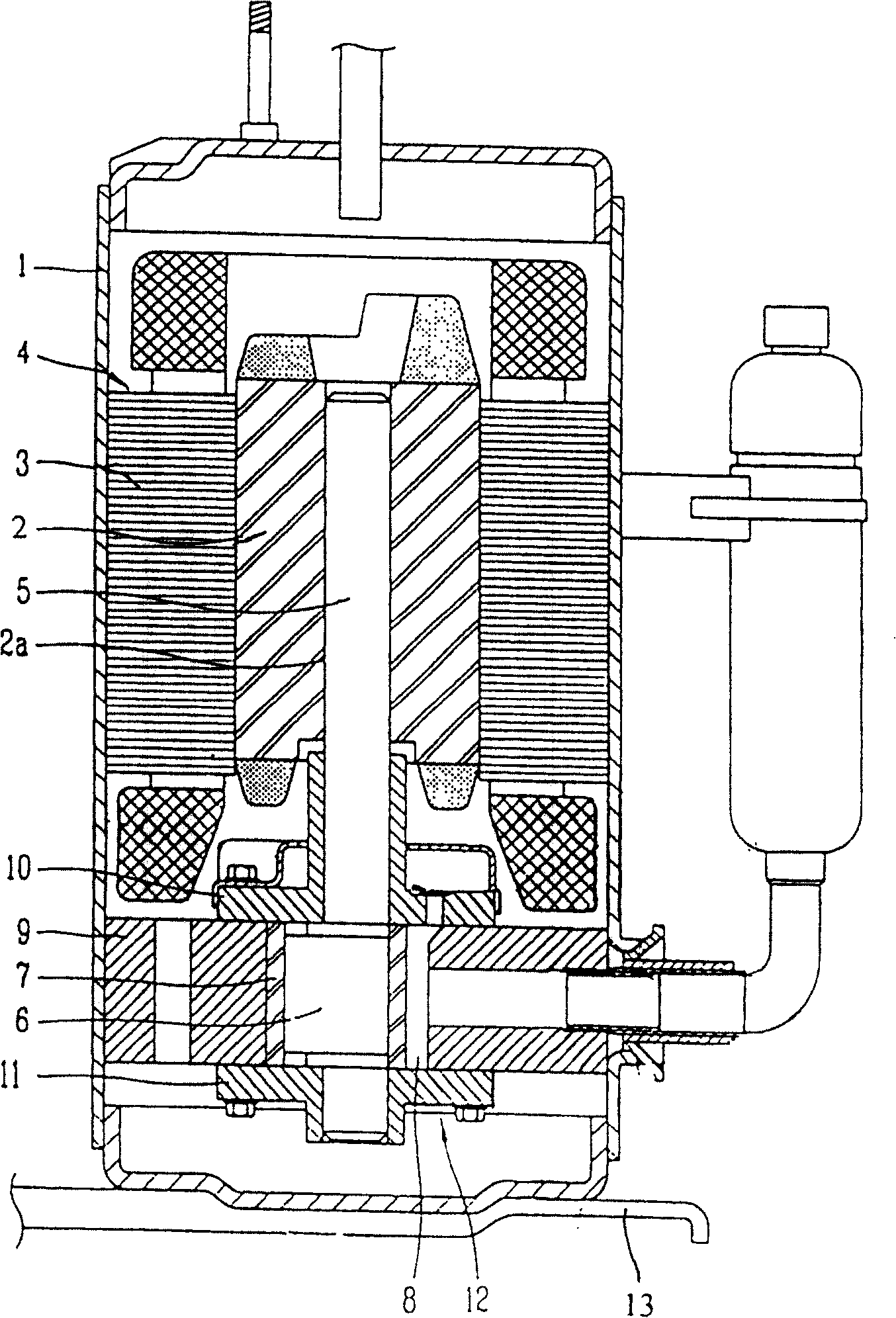 Hermetic rotary compressor base frame