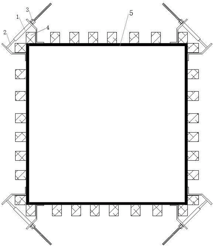 Square column concrete member wood-plastic formwork reinforcement clamping apparatus and use method thereof