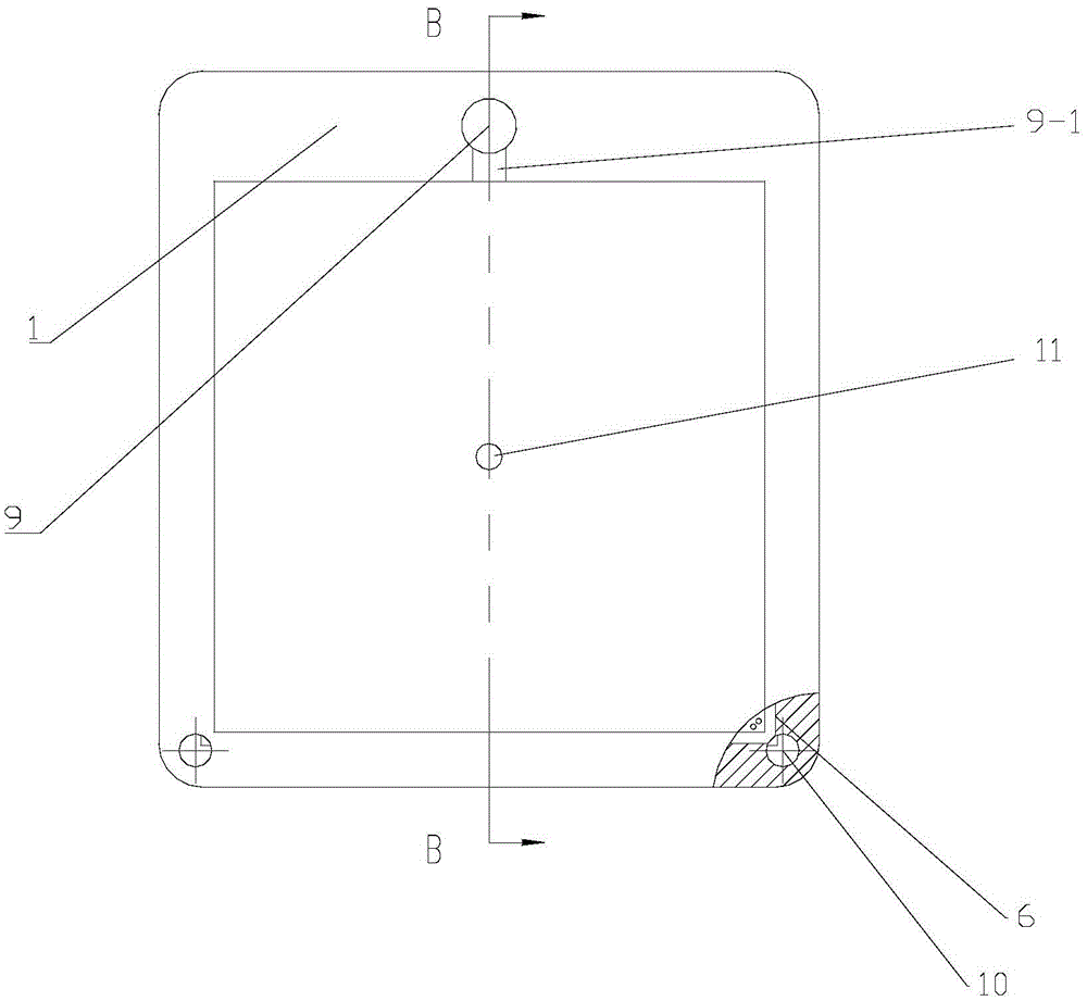 High-dryness dewatering device for filter press and dewatering method thereof