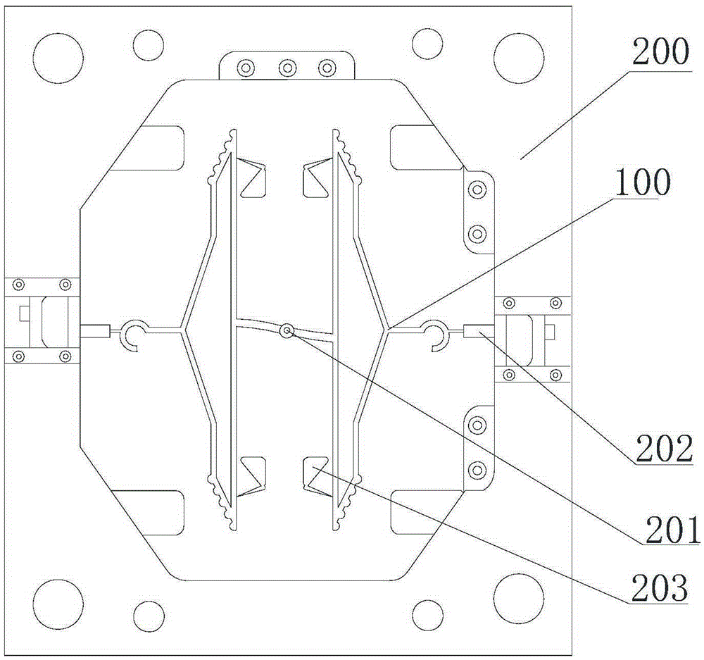 Injection molding mold