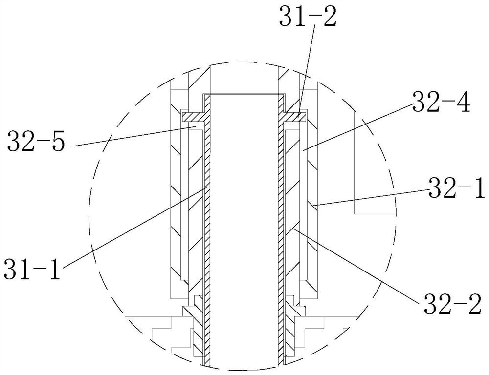 Solar radiation absorbing device and its comprehensive utilization system