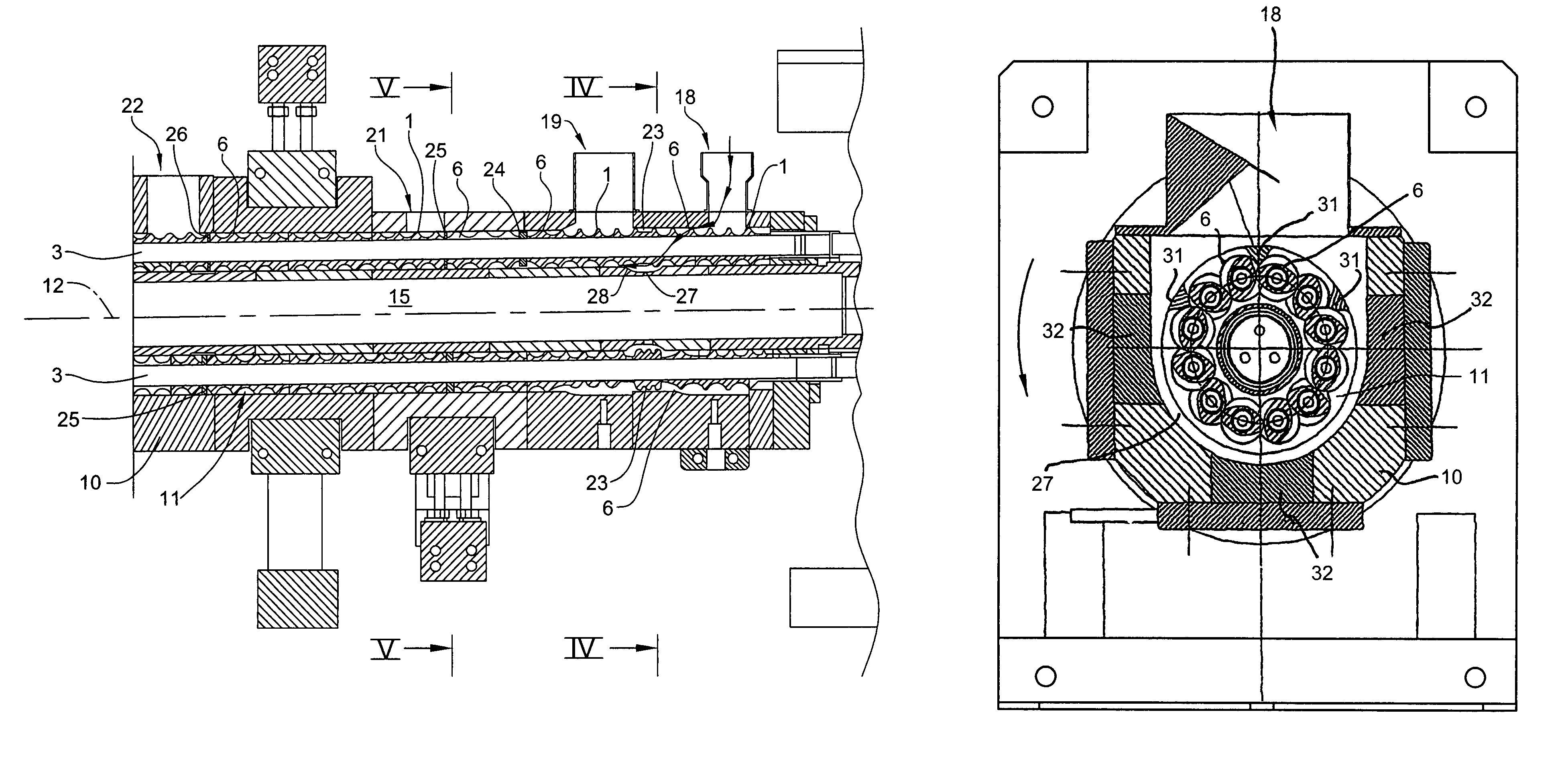 Extruder for continuously working and/or processing flowable materials