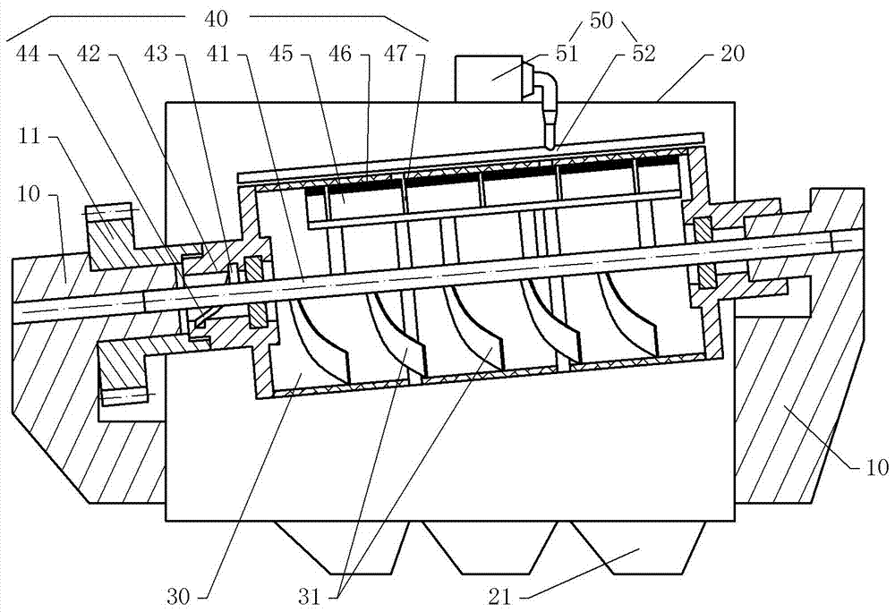 Compound fertilizer screening device for automatic cleaning