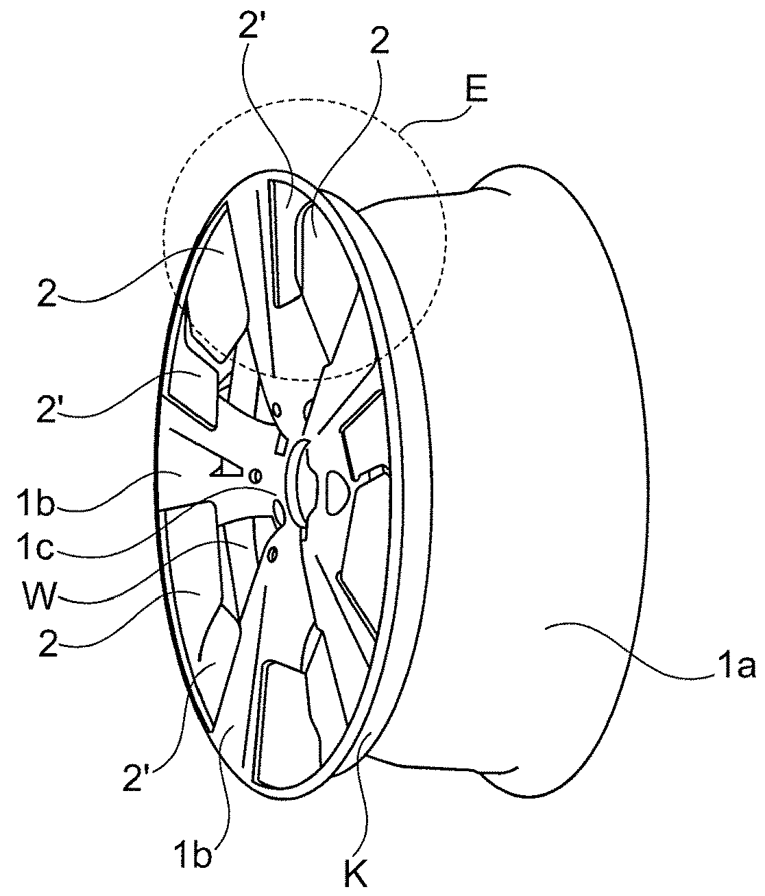 Vehicle Wheel with Cover Elements for the Spaces Between the Spokes