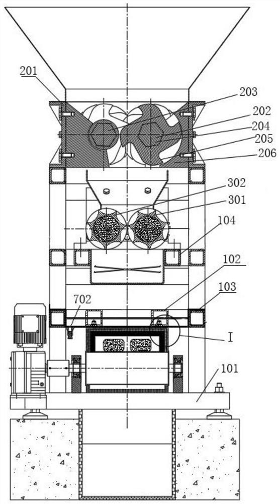 Preparation method for making recycled material from domestic kitchen waste