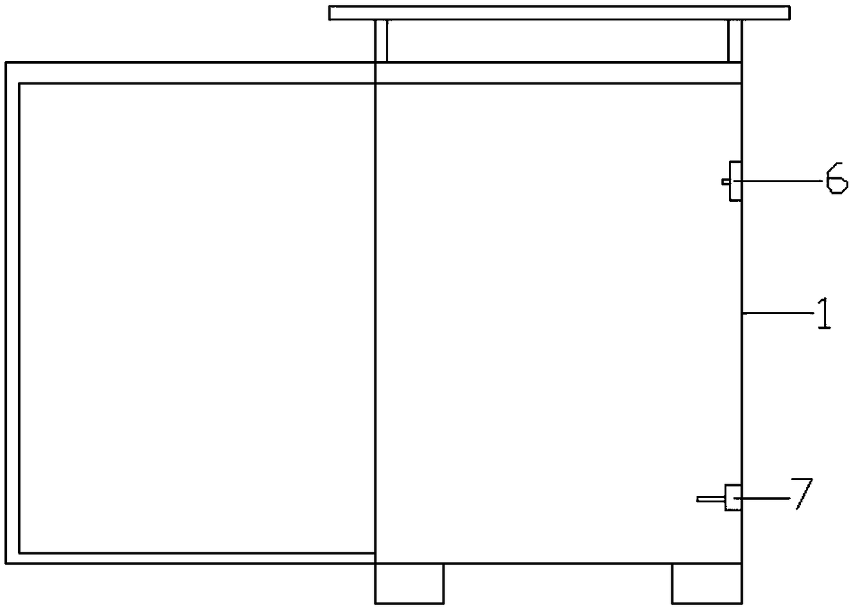 Insulating switch cabinet