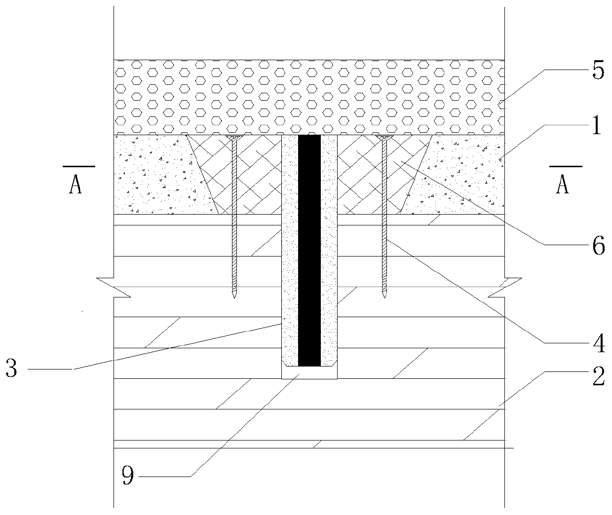 Light weight assembly type bamboo-concrete built-up beam