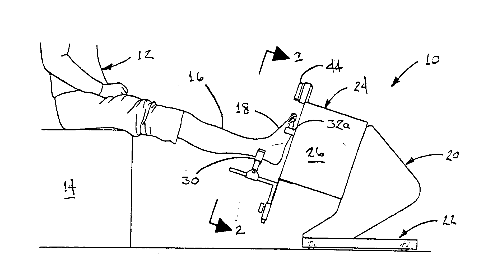 Apparatus and method for imaging feet