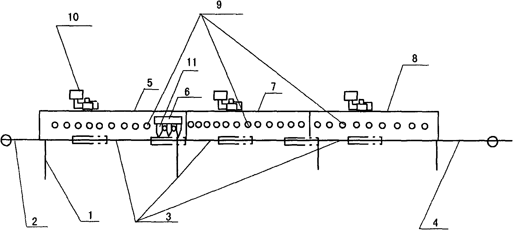 Drying device for heating by combining medium waves, short waves and spraying