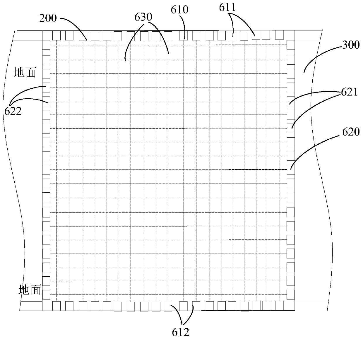 Long jump sand loosening device and long jump sand loosening system