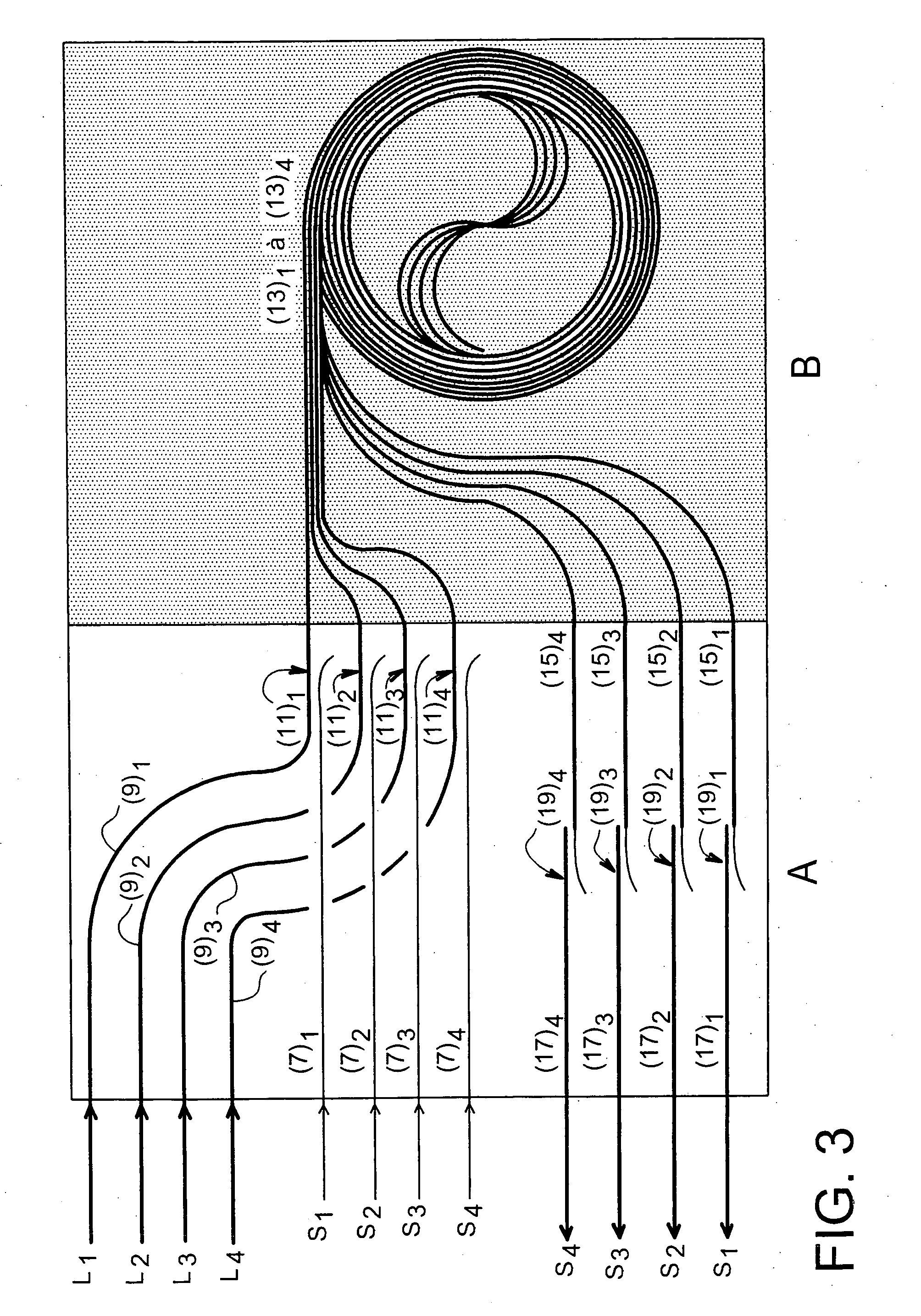 Optical amplification structure with an integrated optical system and amplification housing integrating one such structure