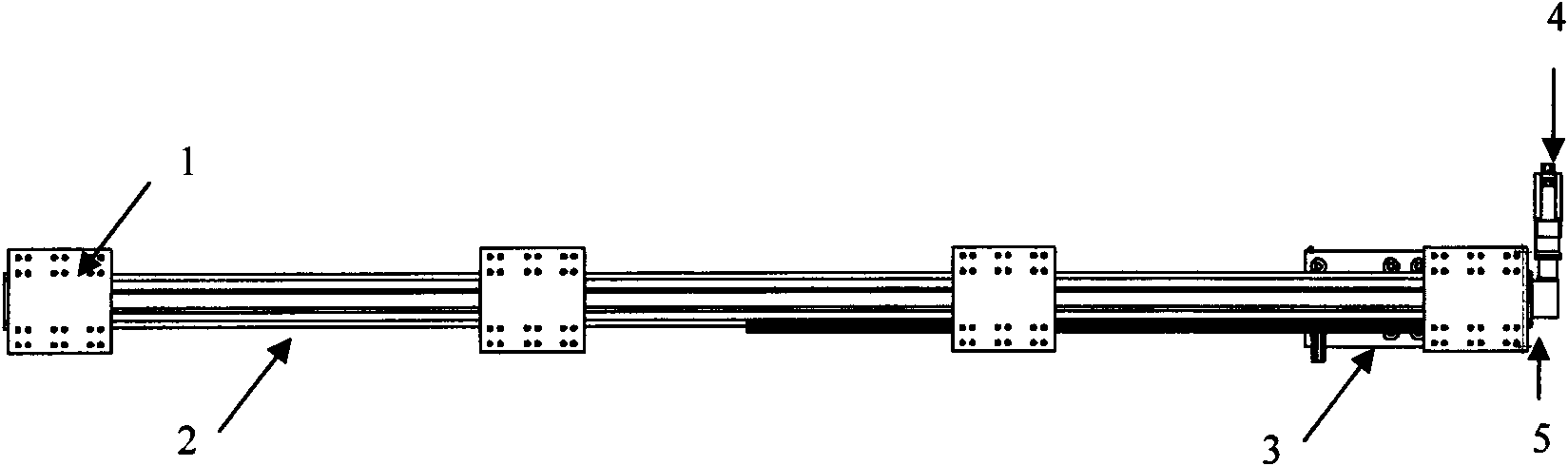 Forced reciprocating movement device of ocean structure