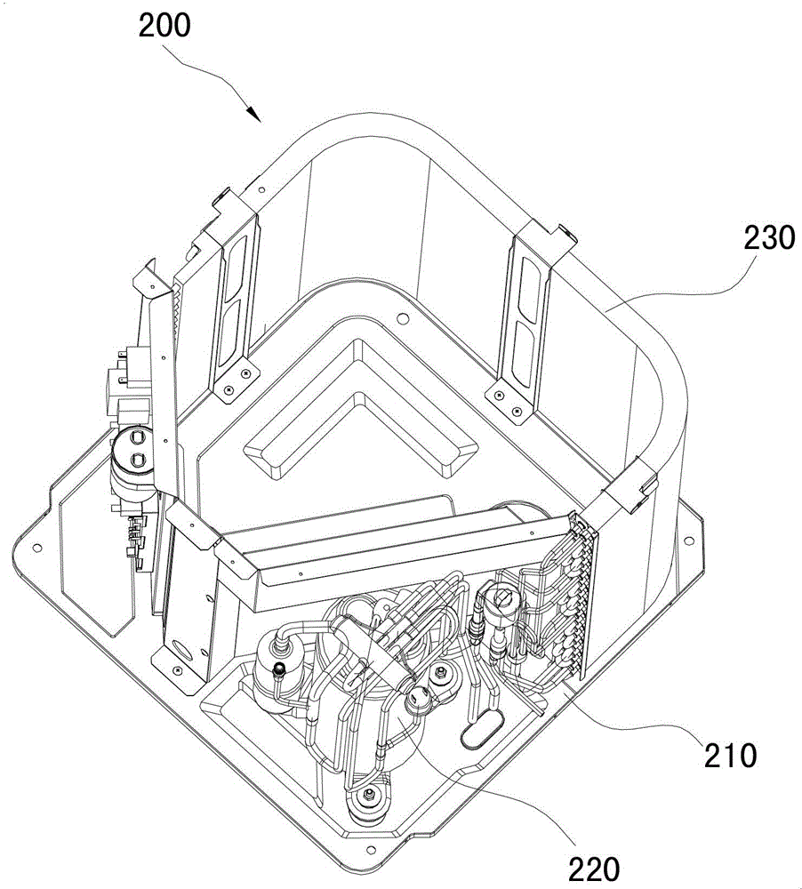 Integral air energy water heater and draining structure thereof