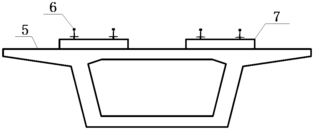 Train loading simulation device for bridge model test