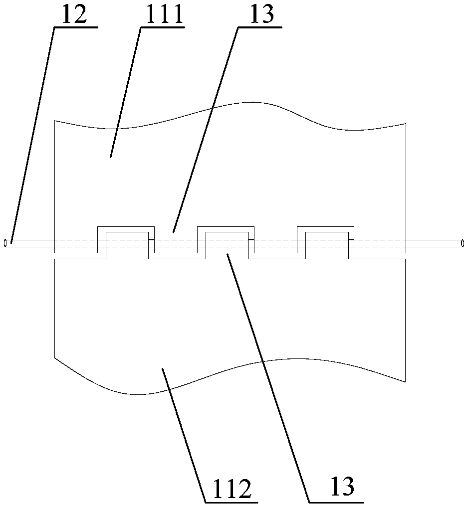 Covered stent conveying device