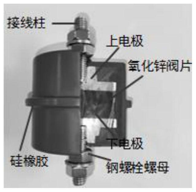 High-voltage cable protector fault on-line detection method based on sheath current angle difference