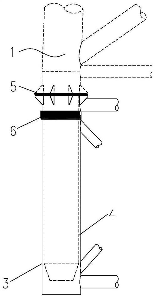 A jacket base plate structure and a jacket comprising the bottom base plate structure