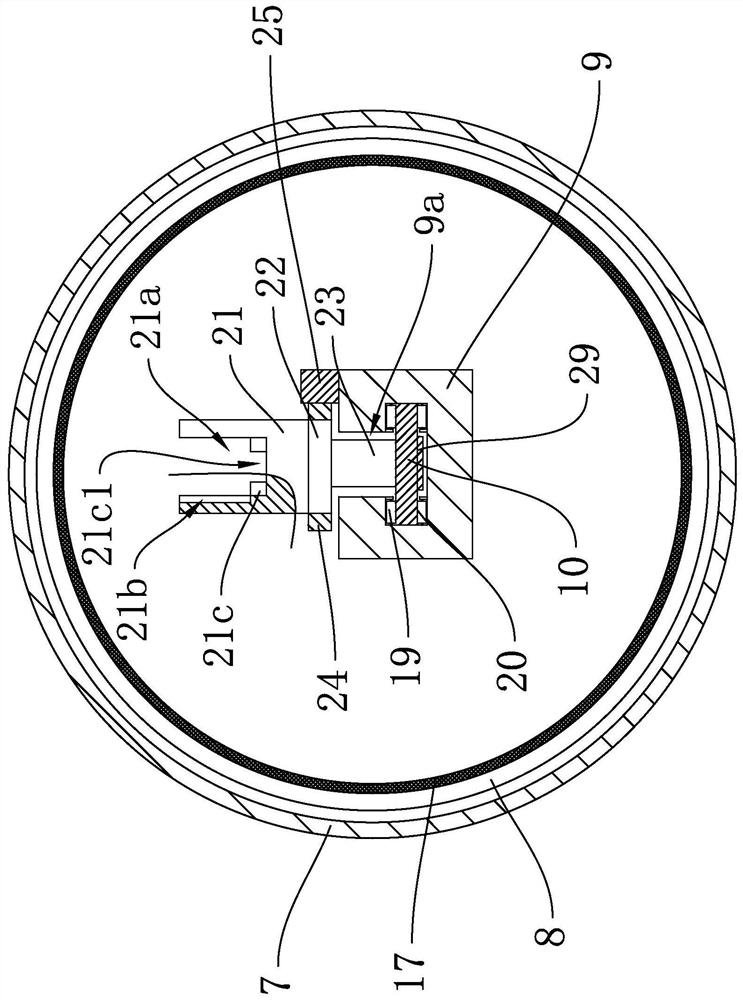 An assembly device for cell migration microfluidic chip