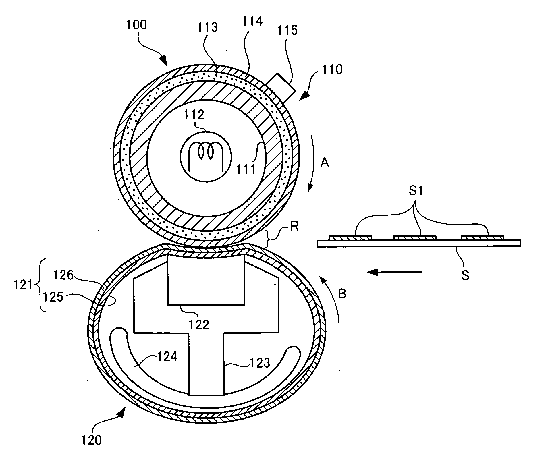 Circulating body and fixing device