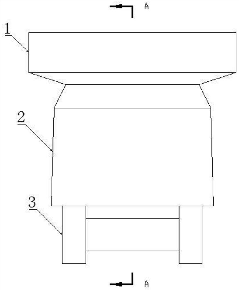 Solid waste crushing and conveying device