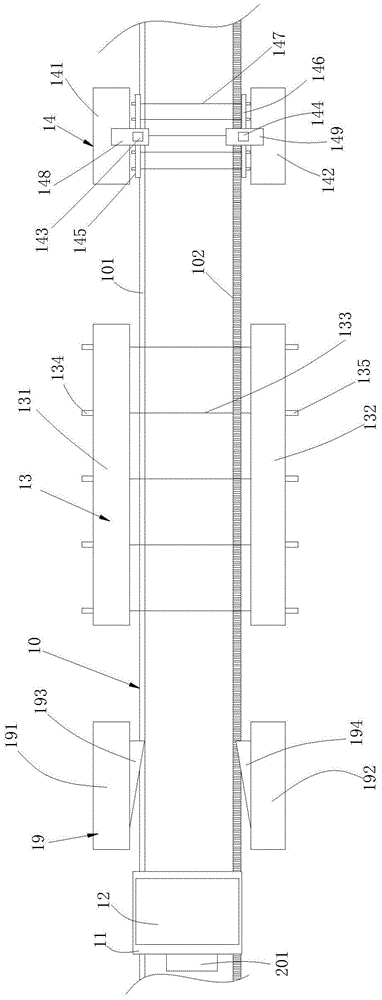 A foam brick cutting device that is not easily detached from the slide bar