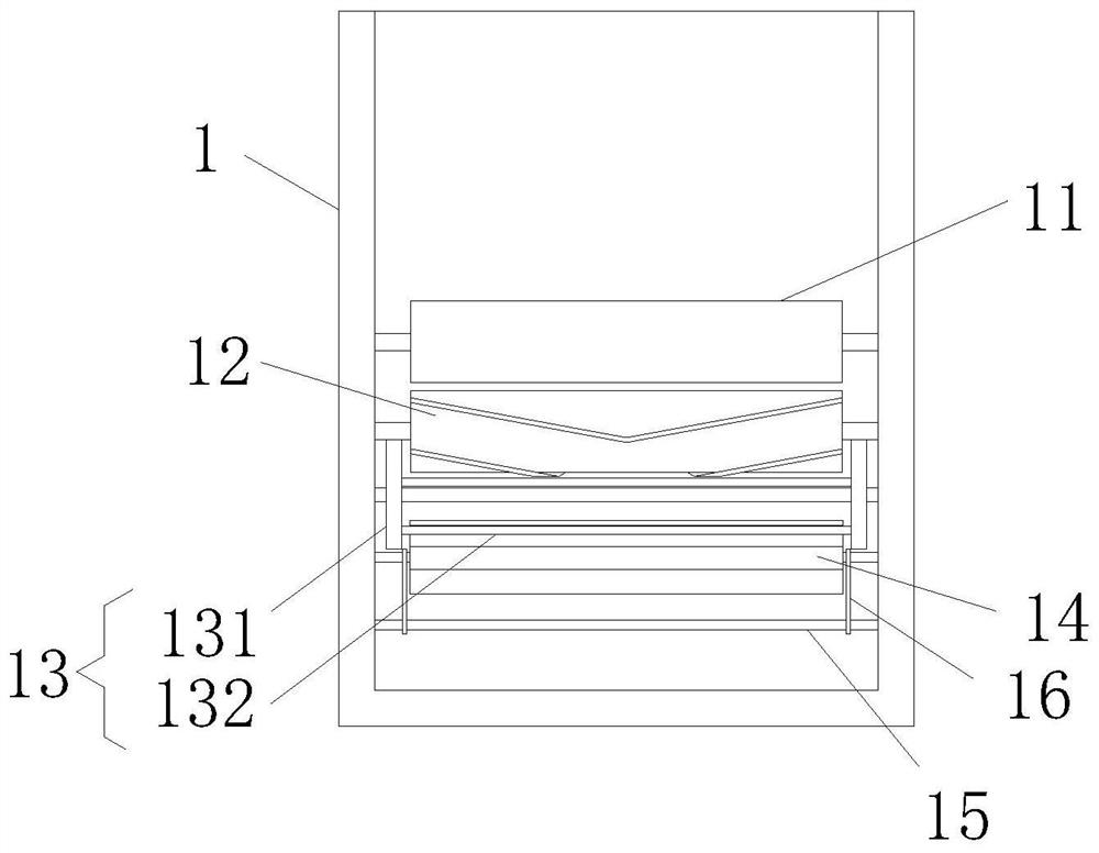 Polyester fabric continuous desizing pretreatment method and device