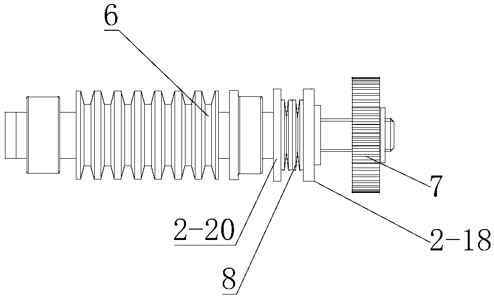 Miniature clutch structure and manipulator provided with same