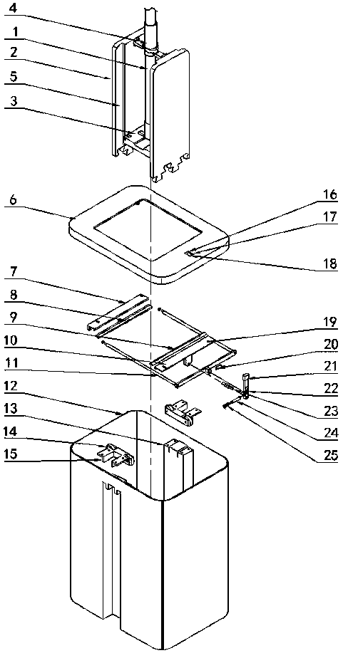 Folding flat mop bidirectional cleaning and water squeezing bucket