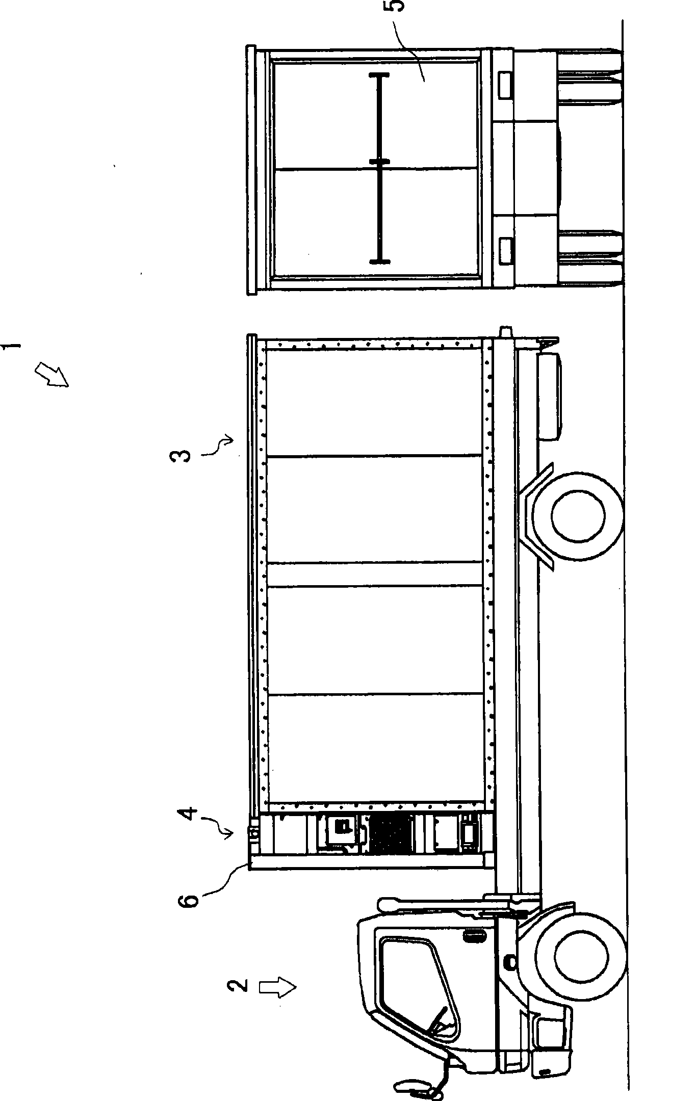 Refrigerating container