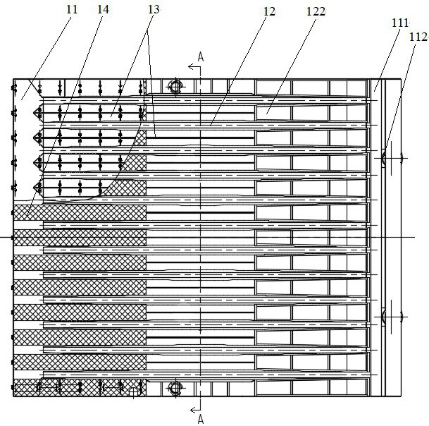 Groove body structure for large disc type filter and assembly method of groove body structure