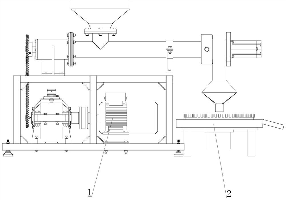 Wine brewing method taking lotus leaves and mung beans as main raw materials