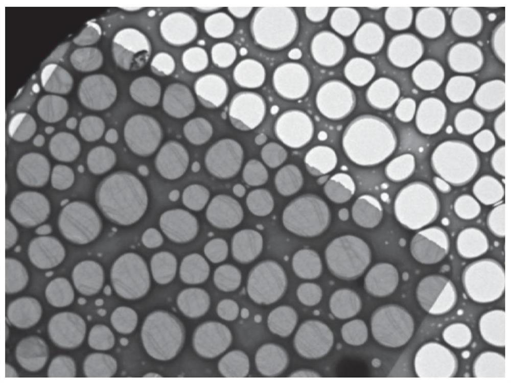 A method for the preparation of two-dimensional organic single crystals based on the synergistic effect of supramolecular "attraction-repulsion"