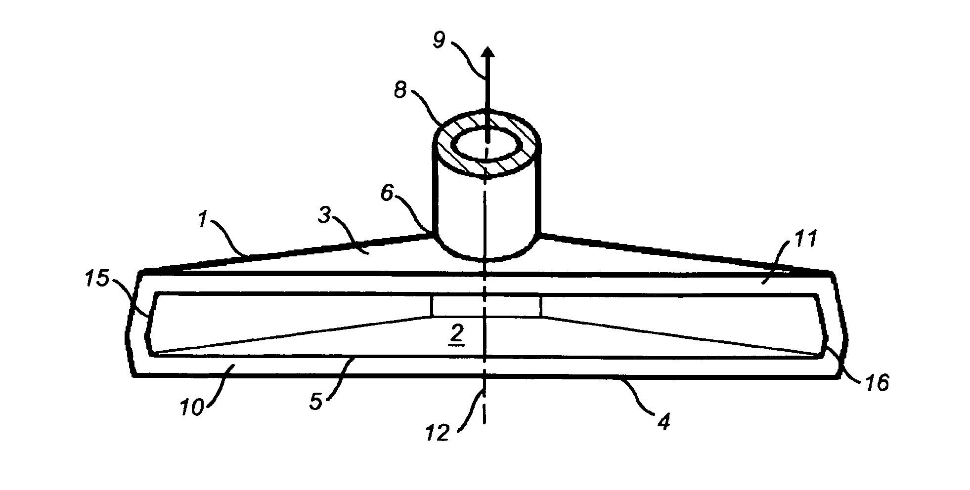 Carpet cleaning wand having uniform air flow distribution