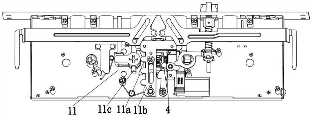 Lock of speed reduction device with clutch mechanism