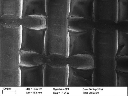 A preparation method of arched graphene three-dimensional network