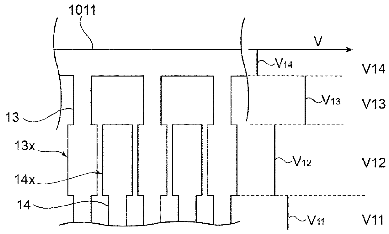 Elastic wave device including electrode fingers with elongated sections