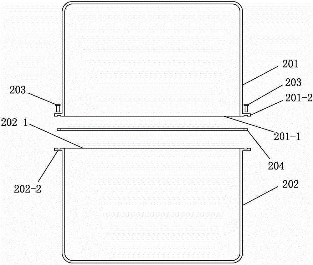 Water and electricity separated water heater adopting electromagnetic heating