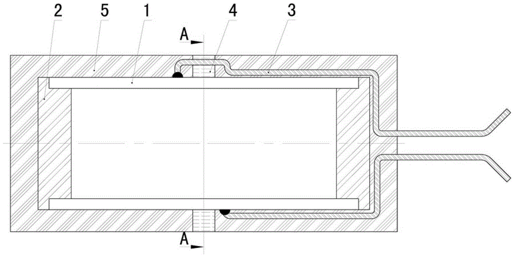 A small piezoelectric hydrophone resistant to high hydrostatic pressure and its manufacturing method