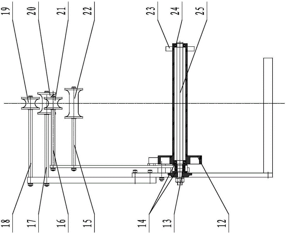 Zipper discharging device for bag making machine