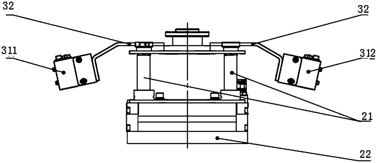 Unstacking robot system and method based on information collection of mixed materials