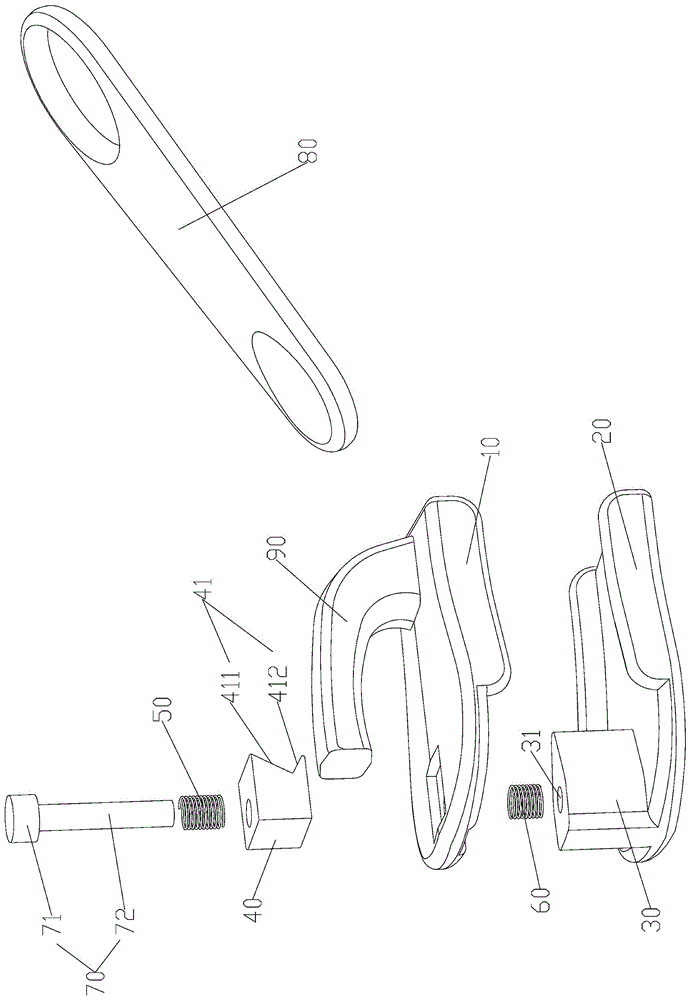 Anti-pinch puller easily replaceable in pull piece