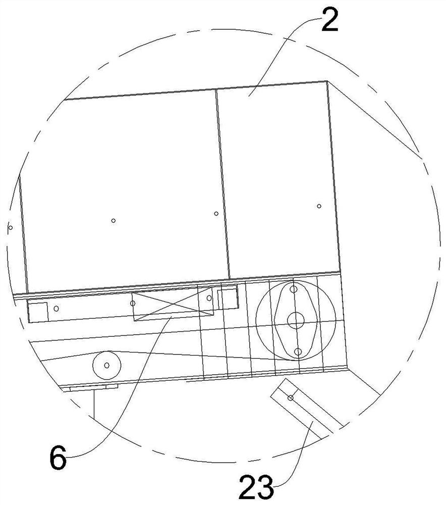 Low-energy-consumption flow-adjustable solid waste distributing system